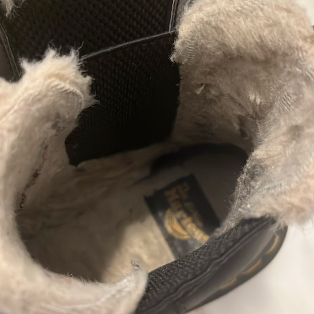Dr. Martens faux fur Chelsea boots - Picture 5 of 10